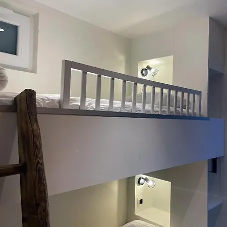 Apartment Geniet De Zee Met Top-appartement Fuji